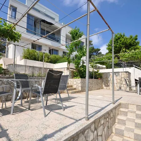 Vanesa Mali Losinj